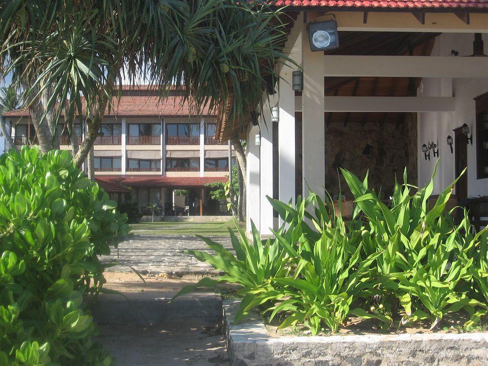 Weligama Bay Resort Exterior photo