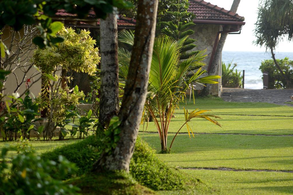 Weligama Bay Resort Exterior photo