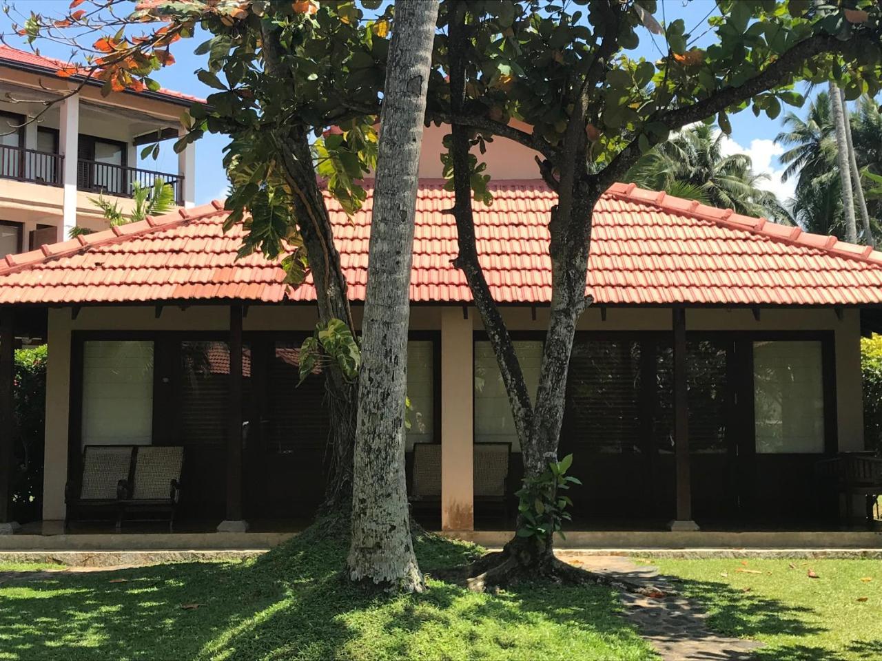 Weligama Bay Resort Exterior photo