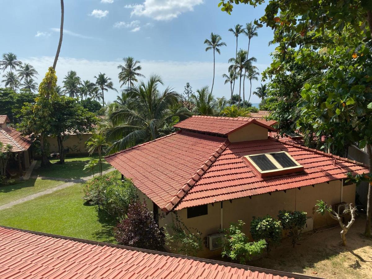 Weligama Bay Resort Exterior photo